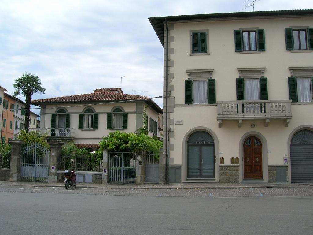 Lo Studio Terranuova Bracciolini Habitación foto